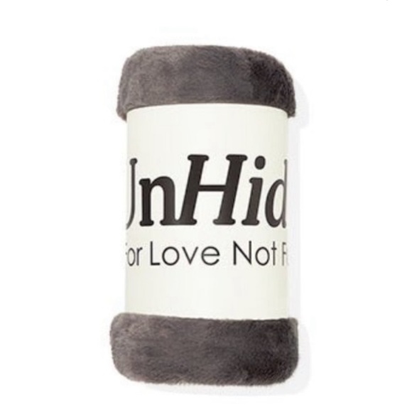 UnHide Bedding Unhide Lil Marshmallow Blanket Throw Fab Fit Fun